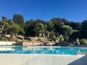 Bazén v ubytovaní Domaine d'Arca Porto Vecchio - Hugo 13 - Toit Terrasse - Haut standing alebo v jeho blízkosti