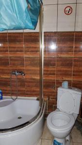 Een badkamer bij Готель Деметра