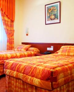 Imagen de la galería de Hotel Restaurante America, en Oca