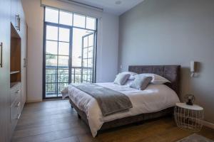 Gallery image of Mumbai Beautiful Studio in Quito +23 photos