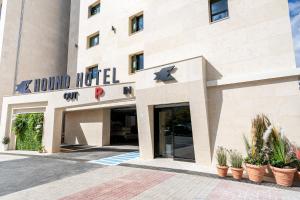 Zgrada u kojoj se nalazi hotel