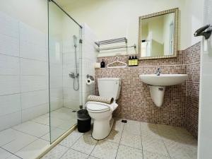 Bany a W24 Kenting Hostel II
