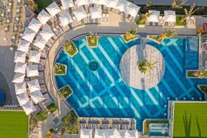 an overhead view of a swimming pool at Kirman Belazur Resort & Spa in Belek