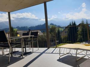 Pogled na planinu ili pogled na planinu iz apartmana