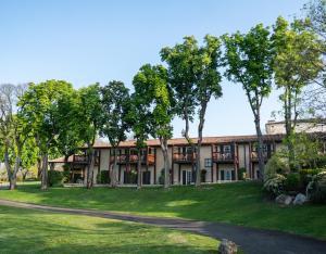 Сад в QC Grand Hotel Villa Arzaga Garda Spa & Golf