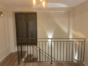 Remarkable 2-Bed Apartment in Tel Aviv-Yafo