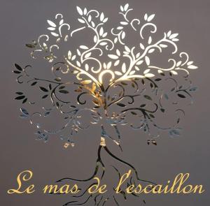 Fotografie z fotogalerie ubytování Le Mas de l'Escaillon v destinaci Saint-Saturnin-dʼApt