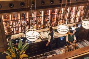 Hosté ubytování Posthotel Taube + 123 fotografií