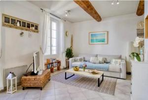 Pimms Apartment的休息区