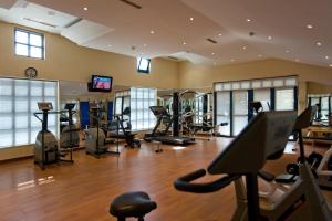 Fitness centrum a/nebo fitness zařízení v ubytování Spa Hotel Colossae Thermal