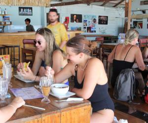 入住The Big Easy Koh Rong Samloem的客人