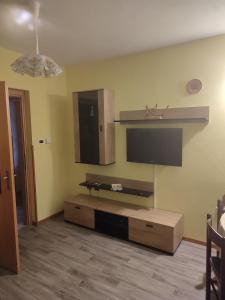 Kuchyň nebo kuchyňský kout v ubytování Apartma pod Rožem