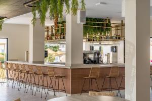 Lounge nebo bar v ubytování THB San Fermín