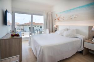 Posteľ alebo postele v izbe v ubytovaní THB Gran Playa - Adults Only