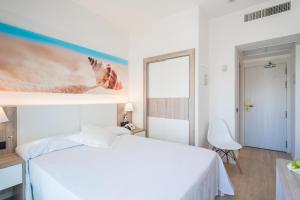 Posteľ alebo postele v izbe v ubytovaní THB Gran Playa - Adults Only