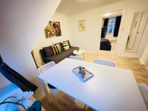 Posezení v ubytování aday - Randers Elegant and Trendy Apartment