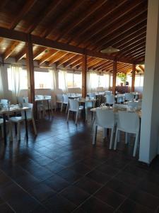 En restaurant eller et andet spisested på Hotel Maracas