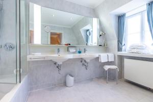 Koupelna v ubytování Romantik Hotel Zehntkeller