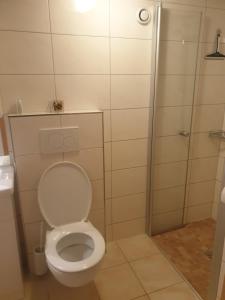 Vannituba majutusasutuses Ferienhaus Schwendehof
