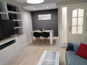 Kuchyňa alebo kuchynka v ubytovaní Apartamento con parking privado gratis incluido