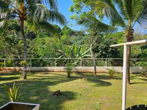 Zahrada ubytování oasis with pool near Panama Canal