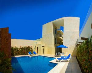 Hotel Lopez Campeche tesisinde veya buraya yakın yüzme havuzu