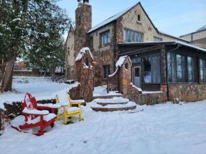 The Brower House v zimě