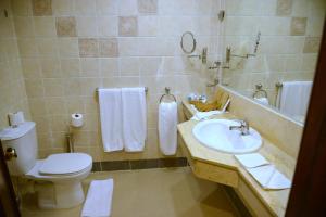 Um banheiro em Tropitel Dahab Oasis