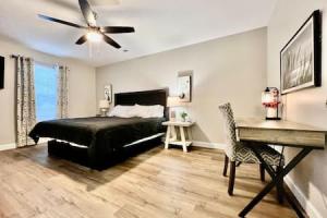 Ένα ή περισσότερα κρεβάτια σε δωμάτιο στο Nicest New construction Home in Middletown, Ohio