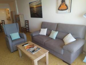 Posezení v ubytování Les Delícies - Ático en primera línea de mar
