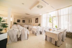 Restaurace v ubytování Hotel Slaven