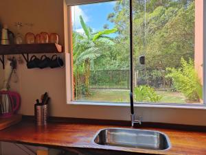 Galería fotográfica de Barra de Ibiraquera, Lagoa Doce, Ibira Bamboo Lodge en Imbituba 50 fotos más