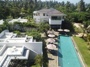 Calamansi Cove Villas 내부 또는 인근 수영장