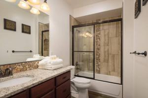 Fotografie z fotogalerie ubytování Luxury Downtown Rental (Pet Friendly) - La Dolce Vita Villas #7 v destinaci Moab + 18 fotografií