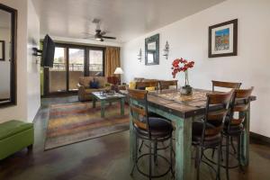 Fotografie z fotogalerie ubytování Luxury Downtown Rental (Pet Friendly) - La Dolce Vita Villas #7 v destinaci Moab