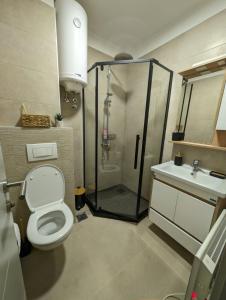 Koupelna v ubytování BratSki Apartman - 200m od gondole