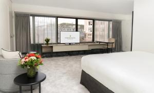 Cama ou camas em um quarto em InterContinental Wellington by IHG