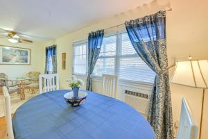 Gallery image of Cozy Bay Shore Condo Near Museums and Outdoor Rec! in Bay Shore
