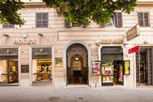 Galería fotográfica de Residenza A -Via Veneto Fashion Rooms -self check-in en Roma