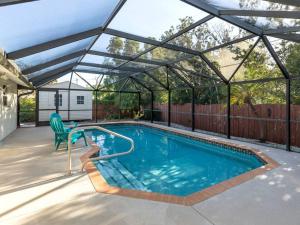 Piscina en o cerca de Alligator Escape - Heated pool haven just minutes from Venice beaches