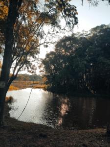 Fotografie z fotogalerie ubytování Chácara em São José dos Pinhais próximo a Audi v destinaci São José dos Pinhais + 16 fotografií