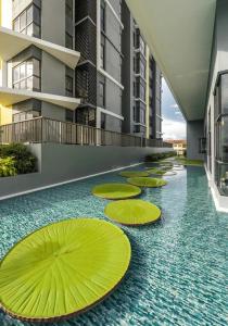 Πισίνα στο ή κοντά στο Le Pavilion Bandar Puteri Puchong