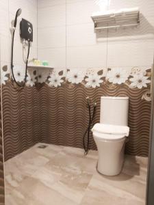 Koupelna v ubytování KB HOTEL