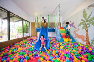 Der Kid's Club in der Unterkunft Thavorn Palm Beach Resort Phuket
