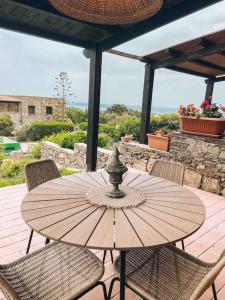 Balkoni atau teres di RELAXING SEAVIEW APARTMENT +14 gambar