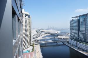 Fotografie z fotogalerie ubytování Brown Stone - Canal & Skyline View Voleo v Dubaji