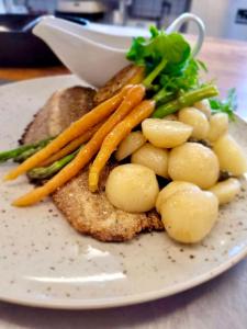 Cibo presso l'hotel o nelle vicinanze