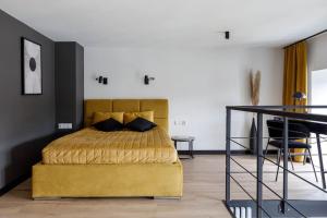 Posteľ alebo postele v izbe v ubytovaní Central Wroclaw Apartment - Great Location - Chic and Luxury - JP33