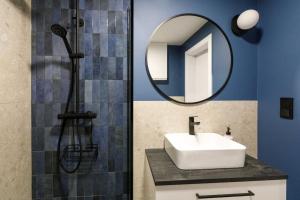 Kúpeľňa v ubytovaní Central Wroclaw Apartment - Great Location - Chic and Luxury - JP33