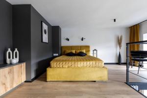 Posteľ alebo postele v izbe v ubytovaní Central Wroclaw Apartment - Great Location - Chic and Luxury - JP33